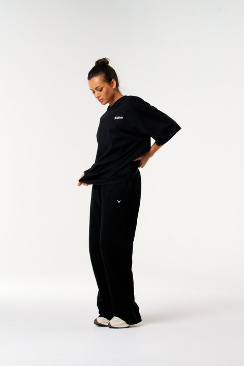 Bullshake Grace Tee - Black