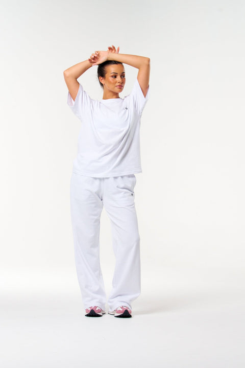 Bullshake Grace Tee - White